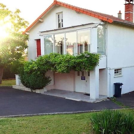 Вілла Gite Pavillon Kifadonfe 3 Ch Avec Cour Et Jardin Clos Saint-Germain-Lembron Екстер'єр фото
